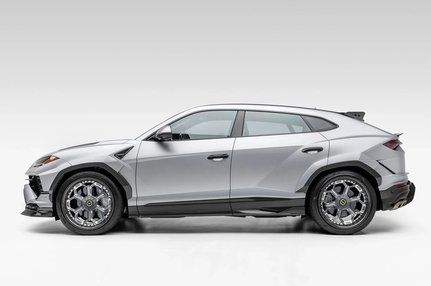 Vorsteiner Lamborghini Urus Performante Edizione Carbon Aero Fender Flares (5090LOV) - Image 13