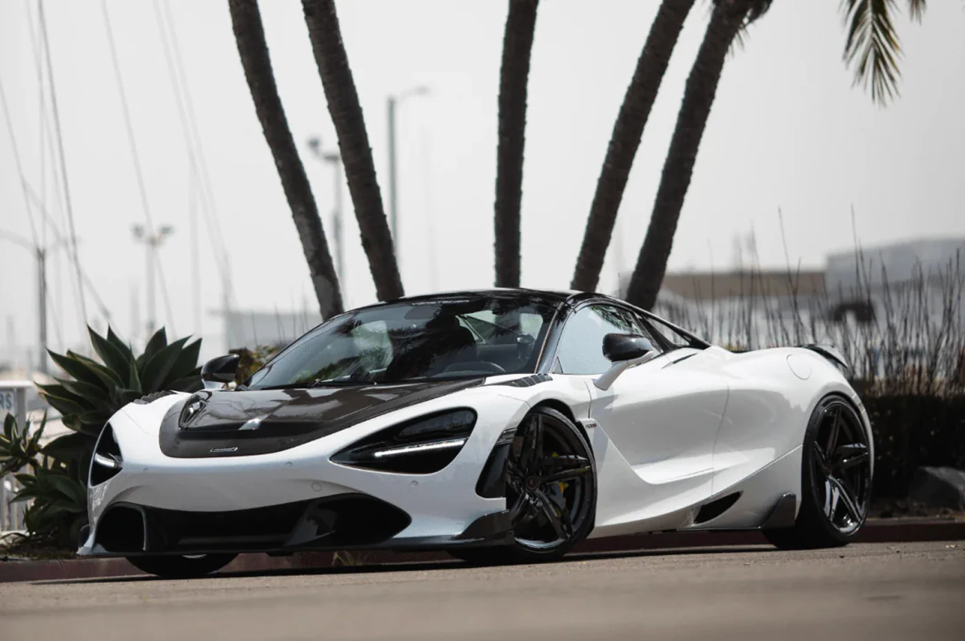 Vorsteiner McLaren 720S Silverstone Edition Carbon Aero Fenders w/ Integrated Vents - Image 12
