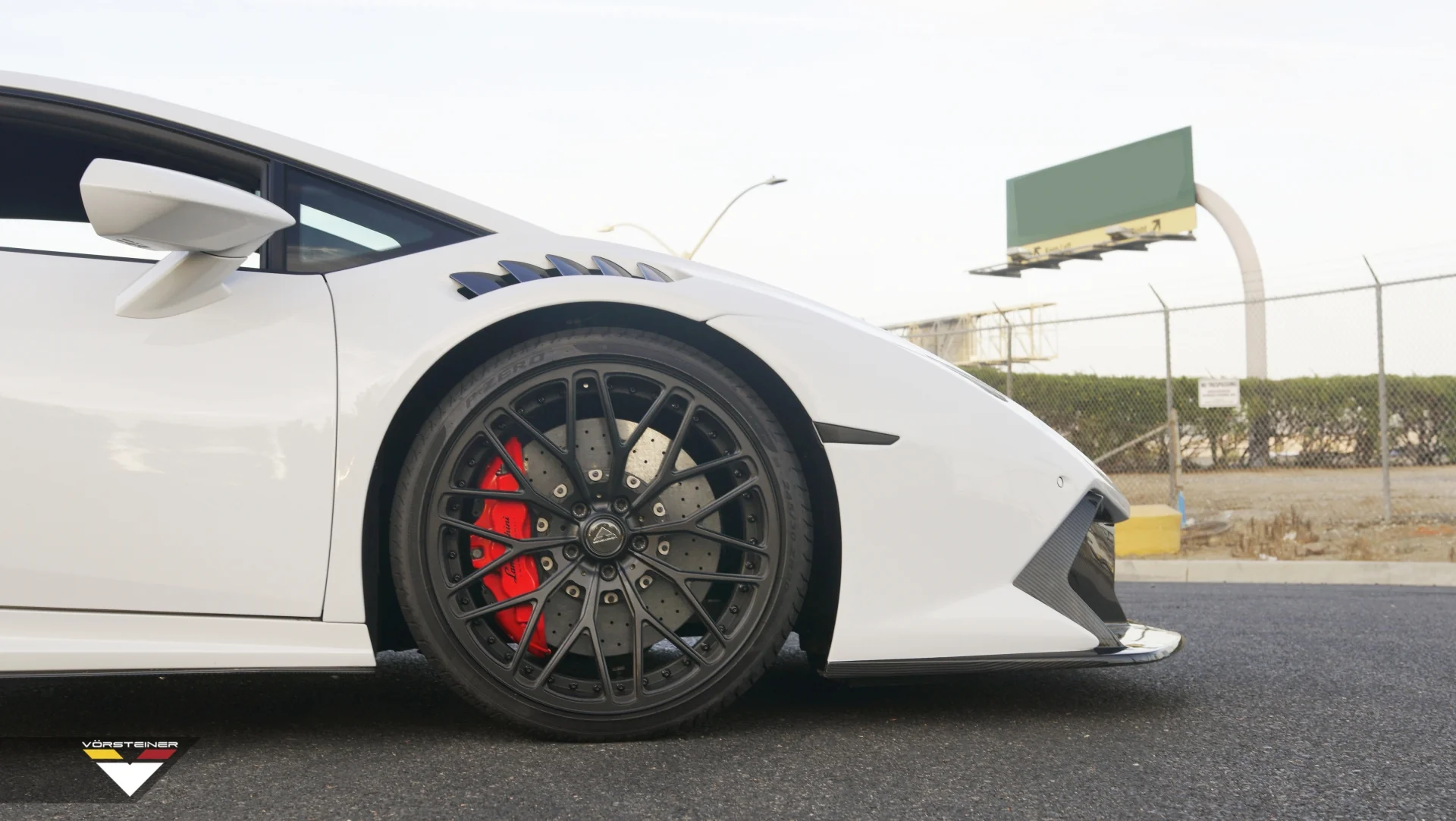 Vorsteiner Novara Edizione Front Fenders w/ Integrated Vents & Splash Shields For Lamborghini Huracan (0940LOV) - Image 3