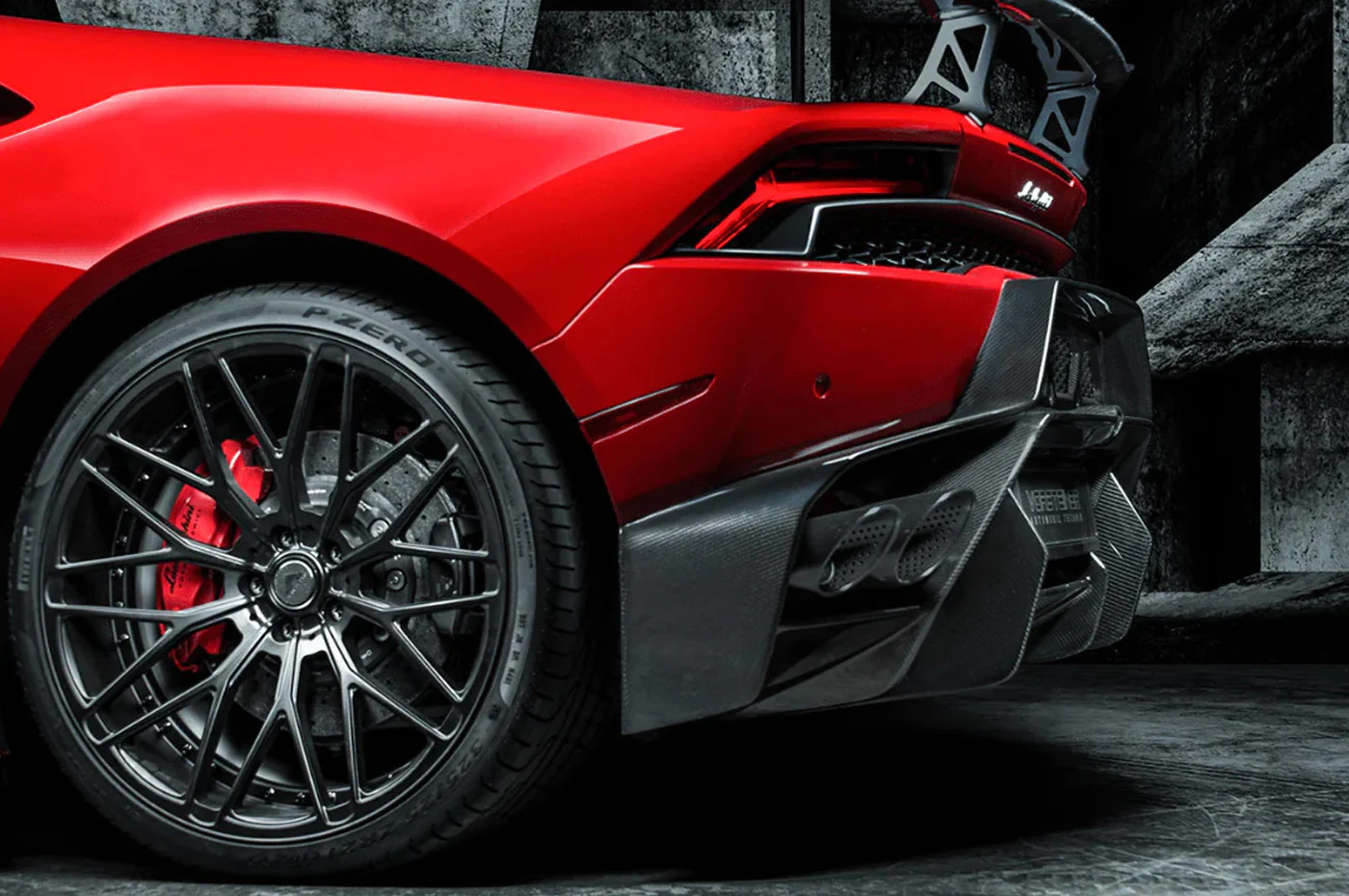 Vorsteiner Novara Edizione Rear Bumper w/ Rear Diffuser For Lamborghini Huracan (0920LOV) - Image 13