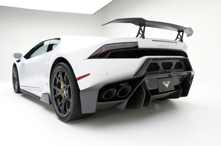 Vorsteiner Novara Edizione Rear Bumper w/ Rear Diffuser For Lamborghini Huracan (0920LOV) - Image 3
