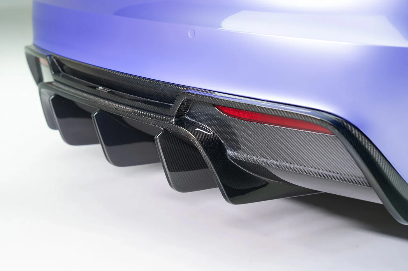 Vorsteiner Tesla Model S Plaid VRS Aero Carbon Fiber Rear Diffuser (TEV3040) - Image 6