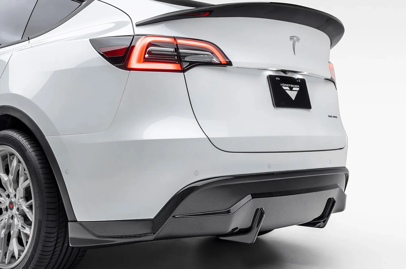 Vorsteiner Tesla Model Y Aero Carbon Fiber Rear Diffuser (TEV2050) - Image 2